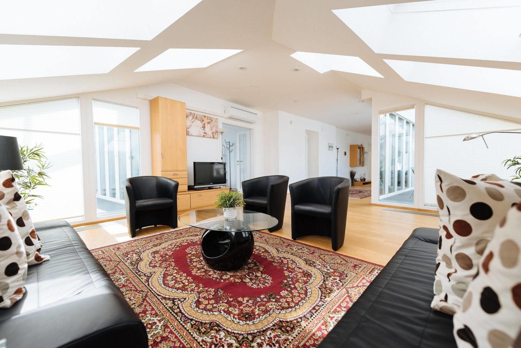 Duschel Apartments וינה מראה חיצוני תמונה