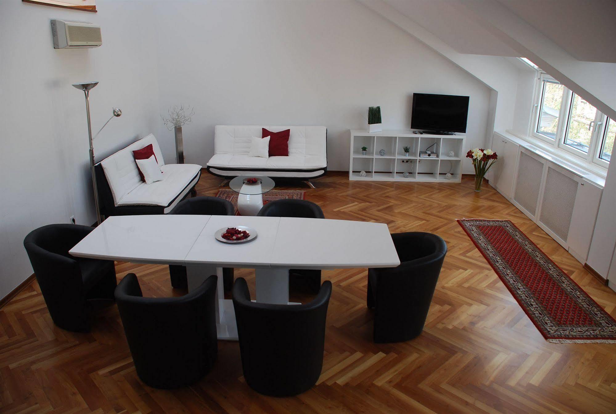 Duschel Apartments וינה מראה חיצוני תמונה