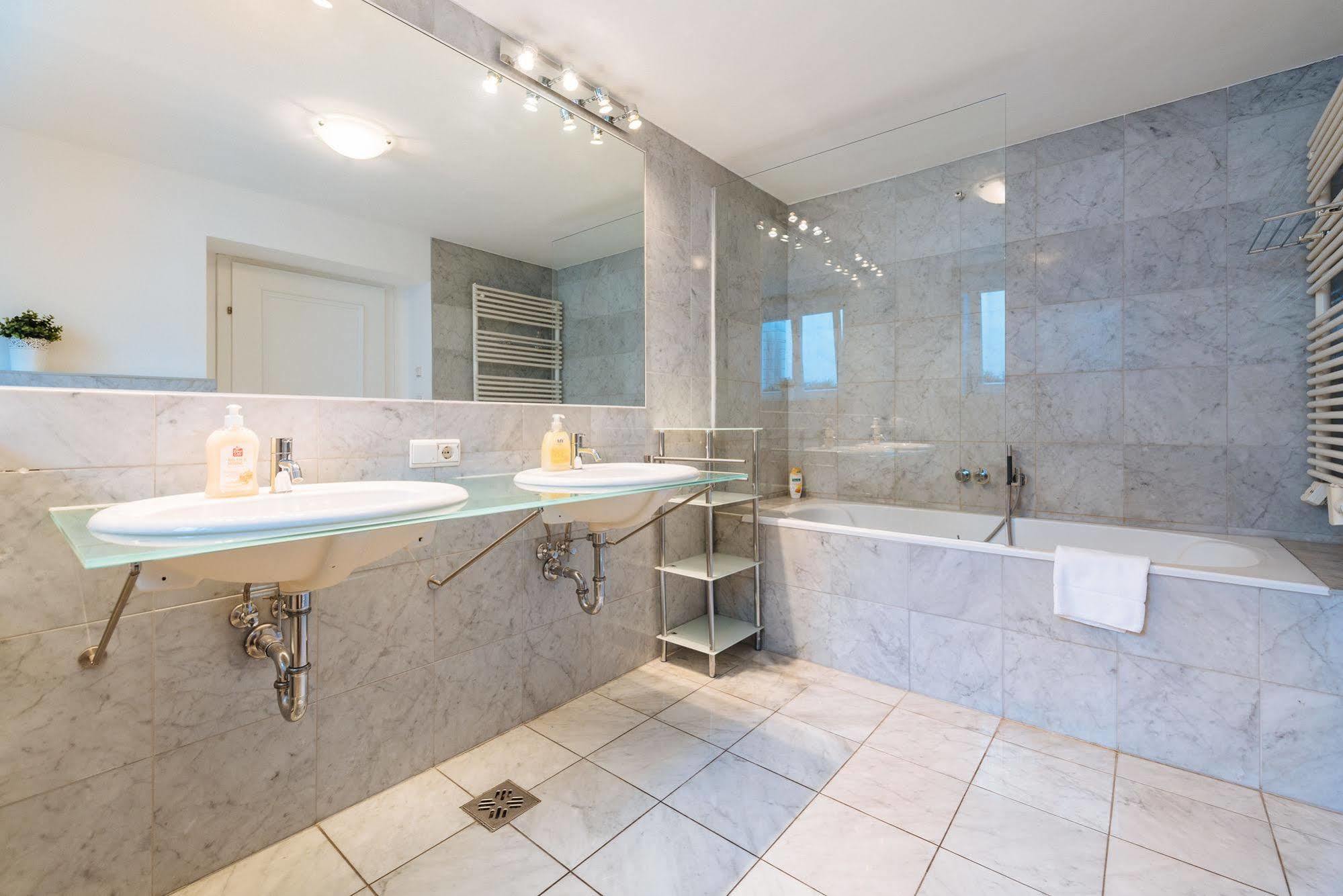 Duschel Apartments וינה מראה חיצוני תמונה
